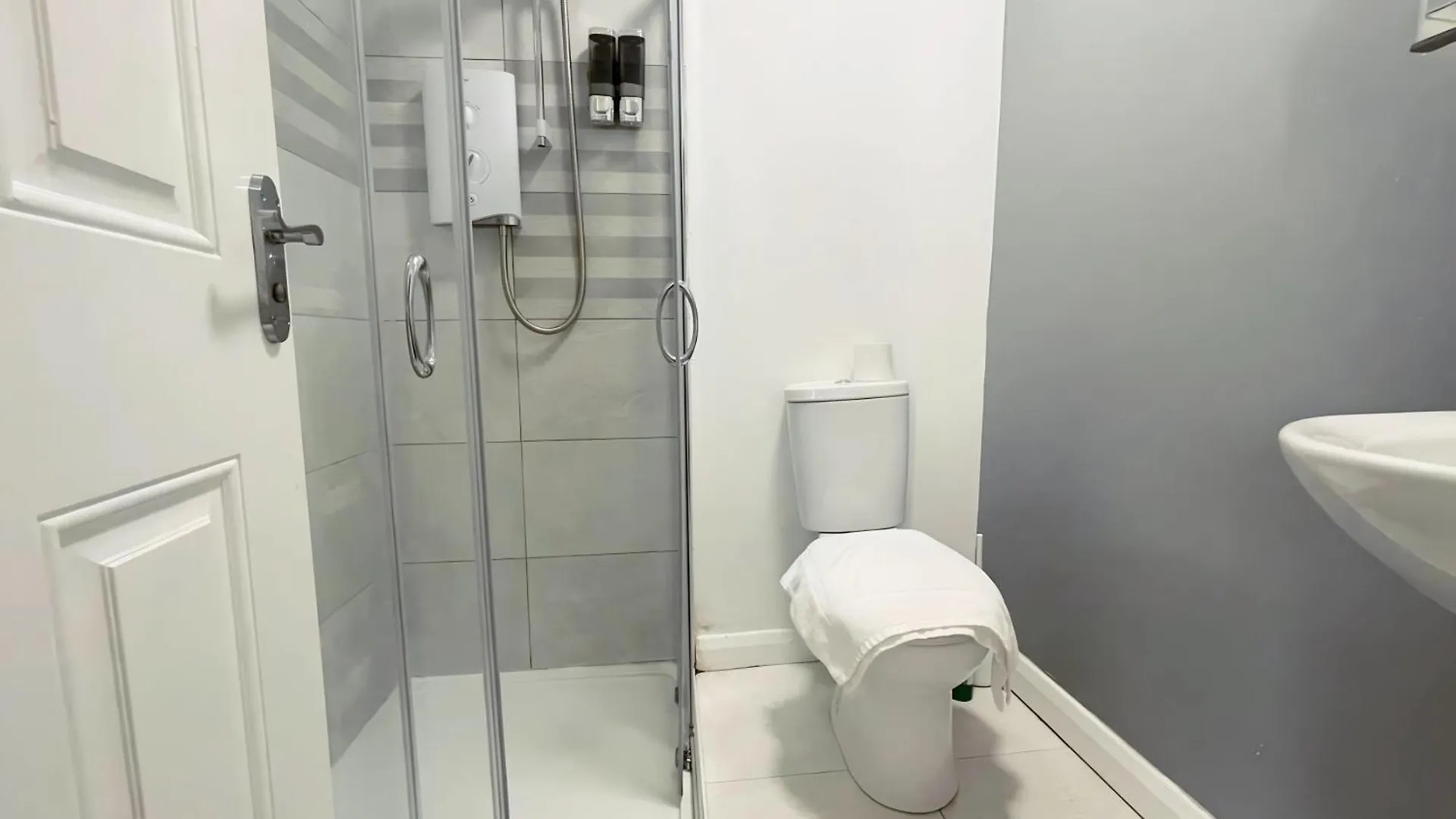 Leitrim Property קורק אירלנד